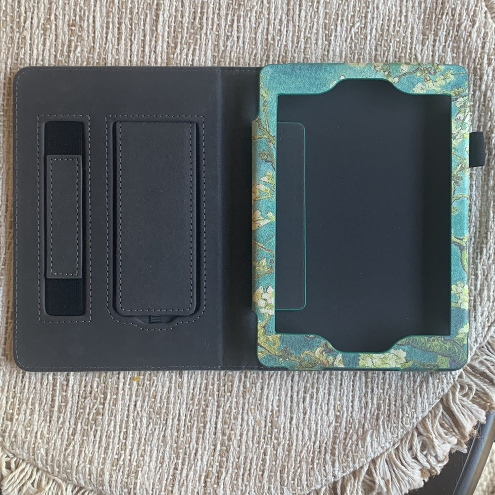 Kindle Case!! - Picture 2 of 2